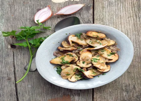 Sauté de cèpes au persil