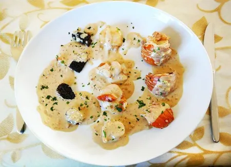 Sauté de langoustes et de coquilles saint jacques
