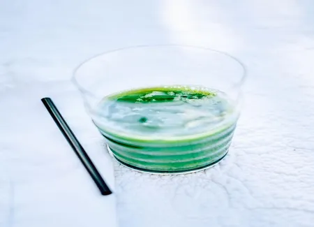 Smoothie vitalisant aux épinards