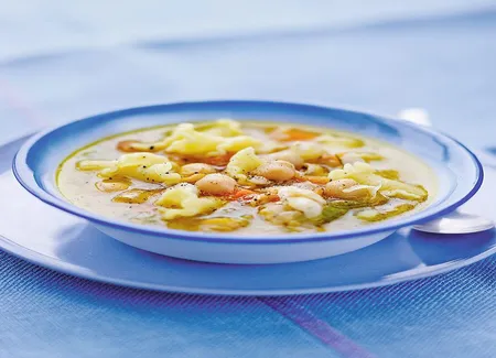 Soupe aux pâtes et pois chiches