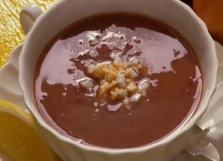 Soupe aux poivrons rouges