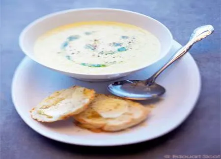 Soupe de maïs et scones au fromage