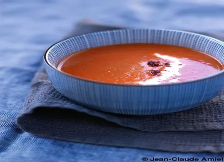 Soupe de poivrons rouges