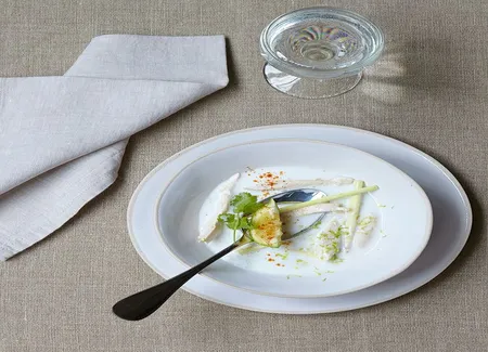 Soupe de poulet au lait de coco et citronnelle
