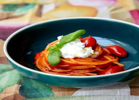 Spaghetto eataly tomate basilic stracciatella