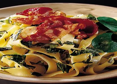 Tagliatelles à la mâche