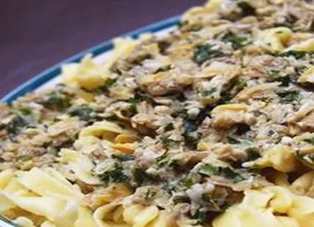 Tagliatelles maison, sauce aux palourdes