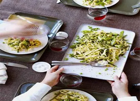 Tagliatelles vertes au pesto