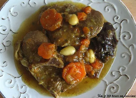 Tajine d'agneau aux pruneaux et carottes