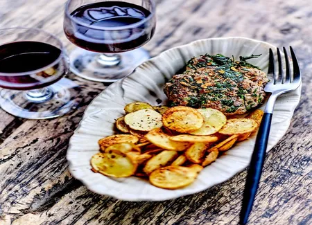 Tartare cajun cuit minute, chips croustillantes