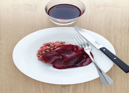 Tartare de boeuf à la betterave