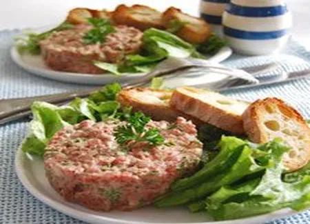 Tartare de boeuf du bistrot