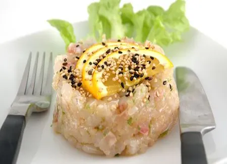 Tartare de daurade au citron et gingembre