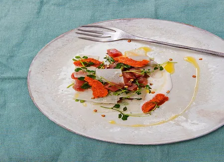 Tartare de thon rouge et oursins