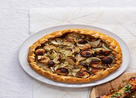 Tarte au boudin blanc, aux oignons et à la figue