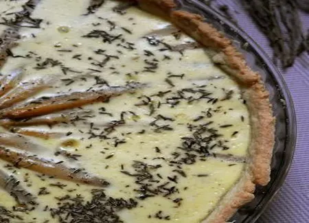 Tarte aux asperges et chèvre