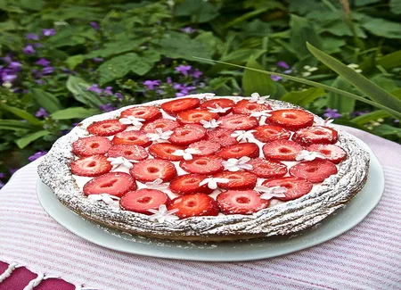 Tarte flan, fraise et fleur d'oranger de christophe michalak
