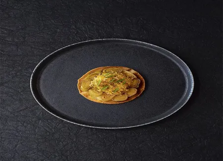 Tarte poireaux cendrés et mimolette