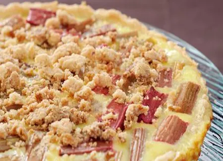 Tarte rhubarbe amande
