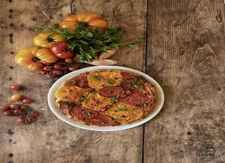 Tarte tatin tomates et échalotes