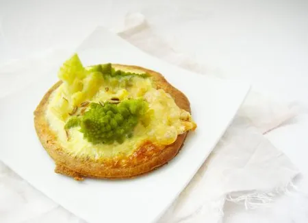 Tartelettes apéritives au chou romanesco
