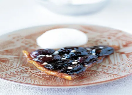 Tatin de quetsches à la cannelle