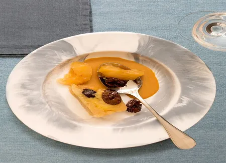 Terrine de pommes et pruneaux, sauce caramel de françoise mutel