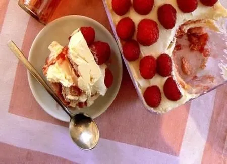 Tiramisu au champagne rosé