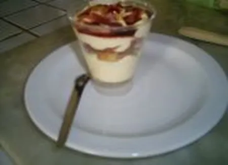 Tiramisù au jambon fumé et au caramel de porto