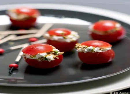 Tomates-cerises au chèvre