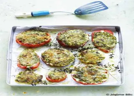 Tomates farcies aux herbes