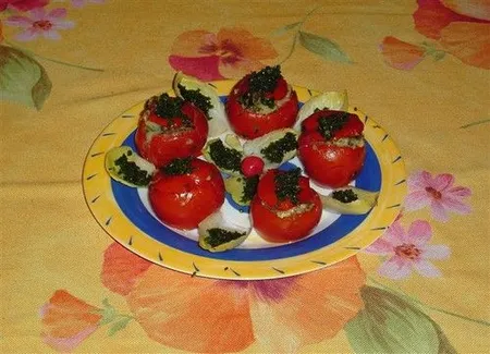 Tomates farcies d'escargots