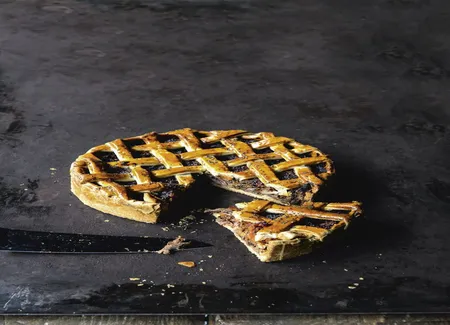 Tourte boeuf braisé au chianti, carottes, tomates