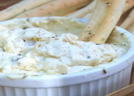 Trempette au cheddar et aux oignons rôtis