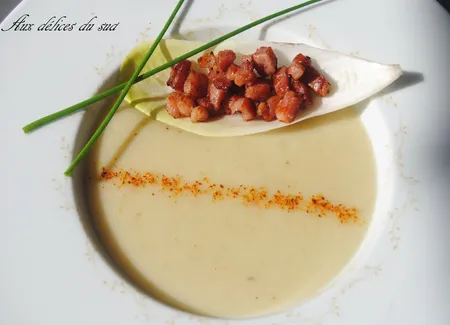 Velouté d'endives aux lardons .