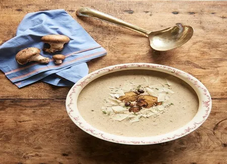 Velouté de champignons et parmesan