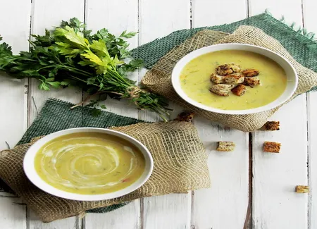 Velouté de courgettes à la coriandre au thermomix