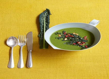 Velouté de kale à la crème de soja