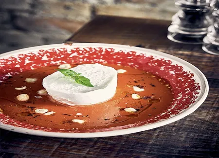 Velouté de tomates et mozzarella