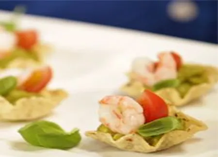 Verrine davocats et crevettes de matane tostitos