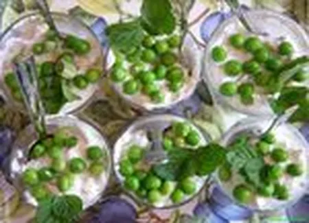Verrine de concombre mentholée aux deux cosses