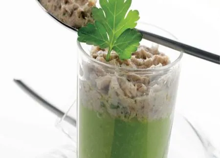 Verrine de petits pois et crème de sardines