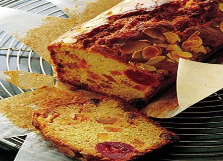 Cake gourmand aux fruits confits
