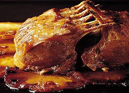 Carrés d'agneau à l'ananas