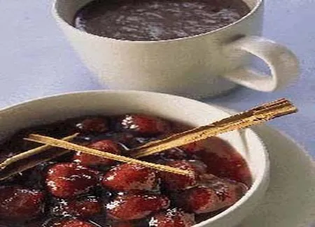 Compote de fraises à la cannelle