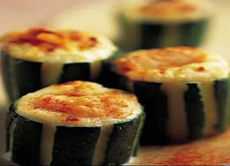 Courgettes farcies au pecorino
