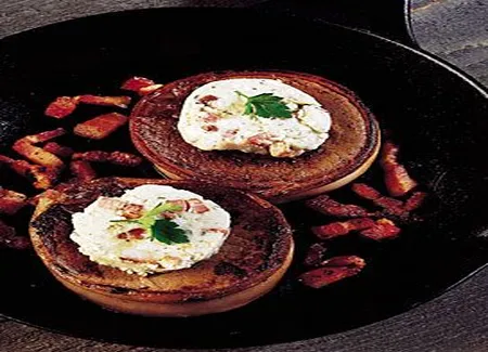 Filets de boeuf au beurre de roquefort