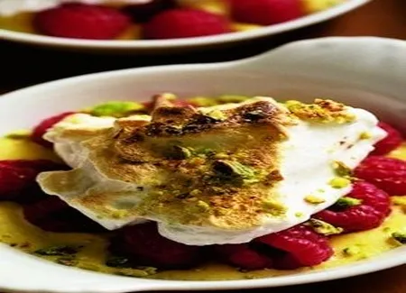Gratin de framboises et meringue