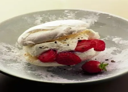 Meringues aux fraises-2