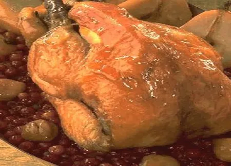 Pintade aux poires et airelles